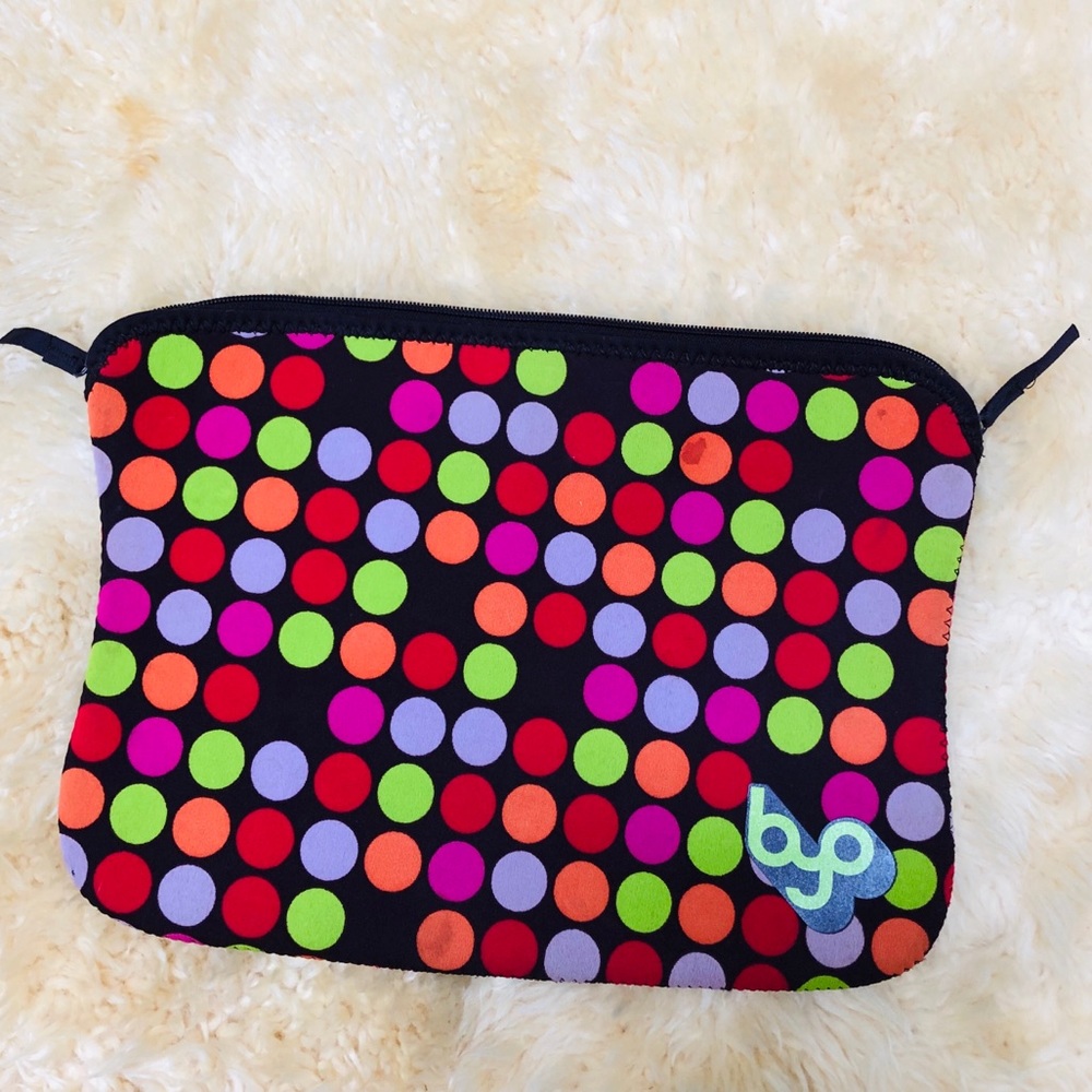 Byo neoprene rainbow polka dot laptop zipper case